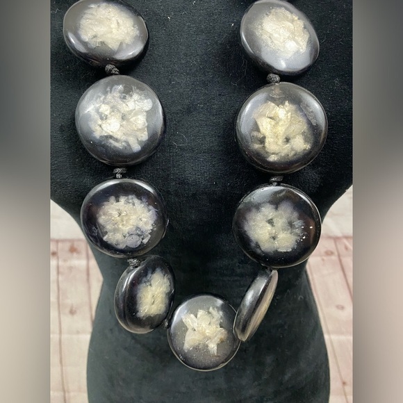 Pink Diamondback Black Gray Disc Tribal Back Cord Strap Over Head Long Necklace - Picture 3 of 3